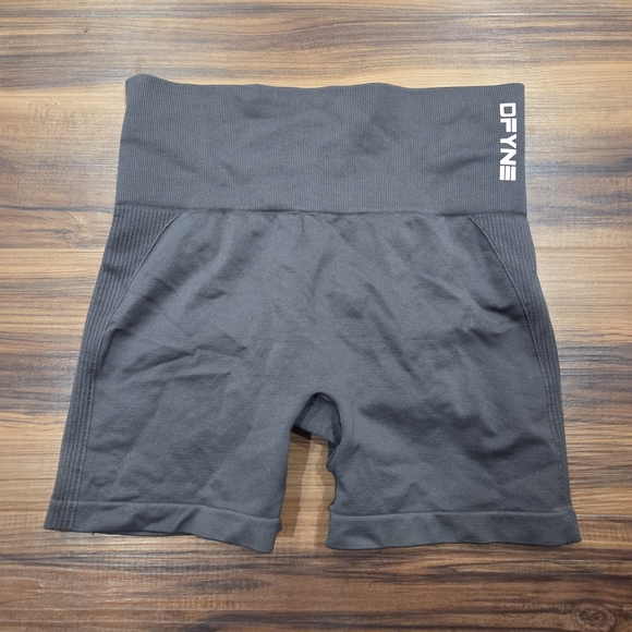 Dfyne Pants - ENALO Women's Gray Bike Shorts